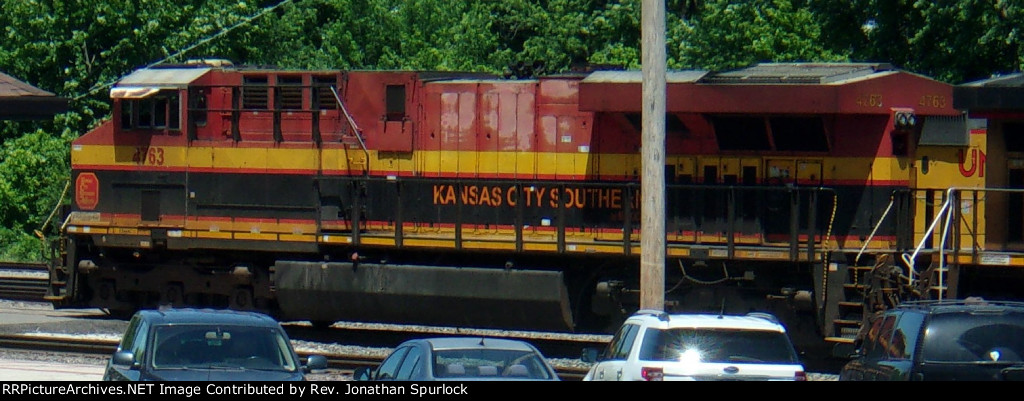 KCS 4763, conductor's side view